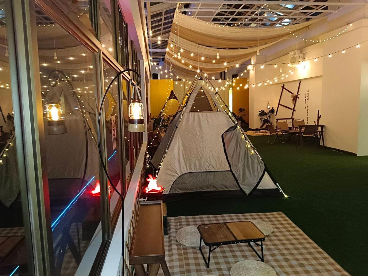 Tsun Huang Hotel Città di Chiayi Esterno foto