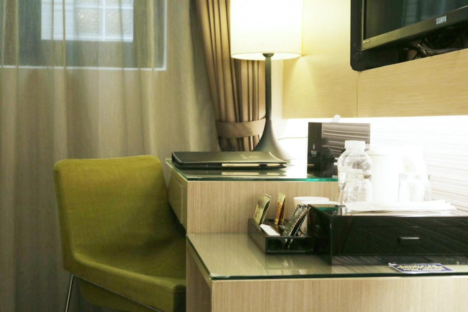Tsun Huang Hotel Città di Chiayi Esterno foto