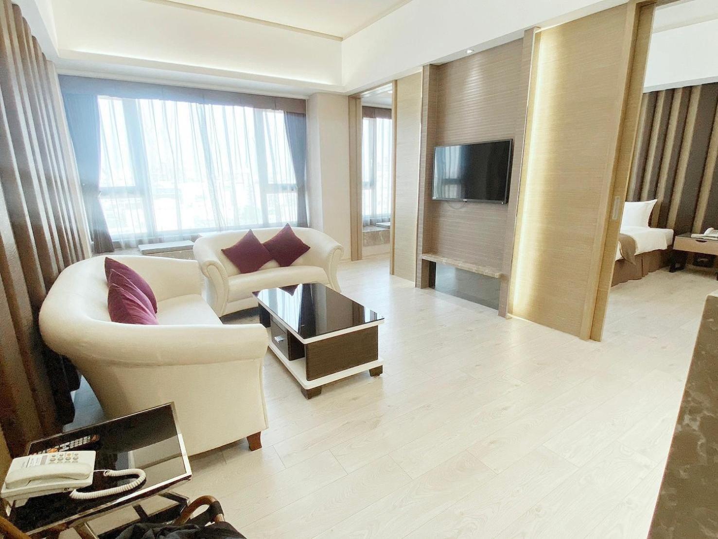 Tsun Huang Hotel Città di Chiayi Camera foto